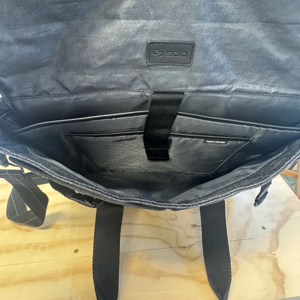 Solo Bradford Hybrid Briefcase Messenger Bag Black Denim Faux Leather Laptoper